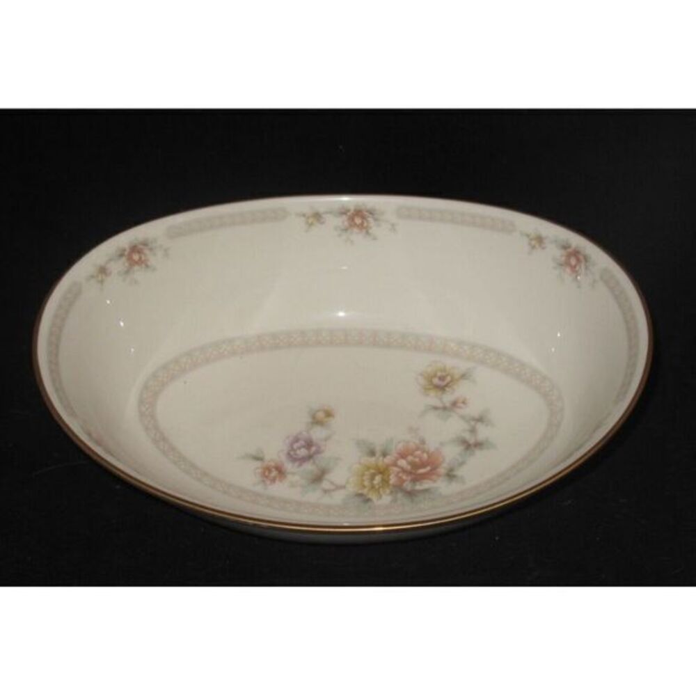 Noritake Ivory Cervantes Oval Vegetable‎ Serving Bowl 9" 7261